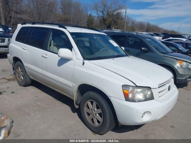  Salvage Toyota Highlander