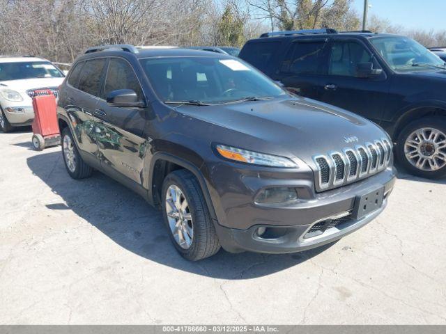  Salvage Jeep Cherokee