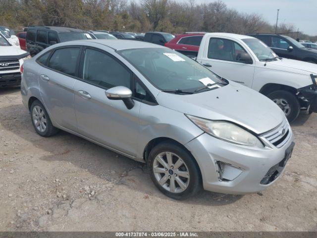  Salvage Ford Fiesta