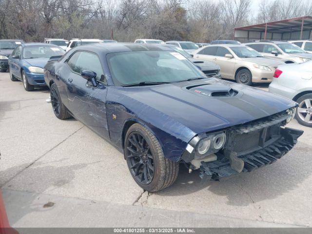  Salvage Dodge Challenger