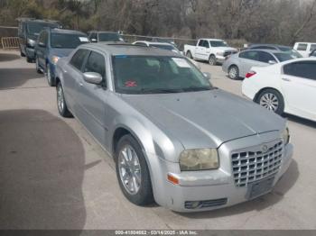  Salvage Chrysler 300