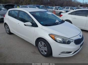  Salvage Kia Forte