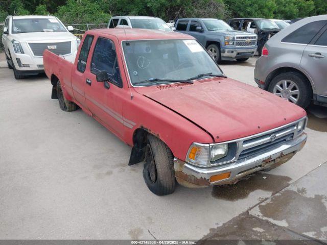  Salvage Toyota Pickup