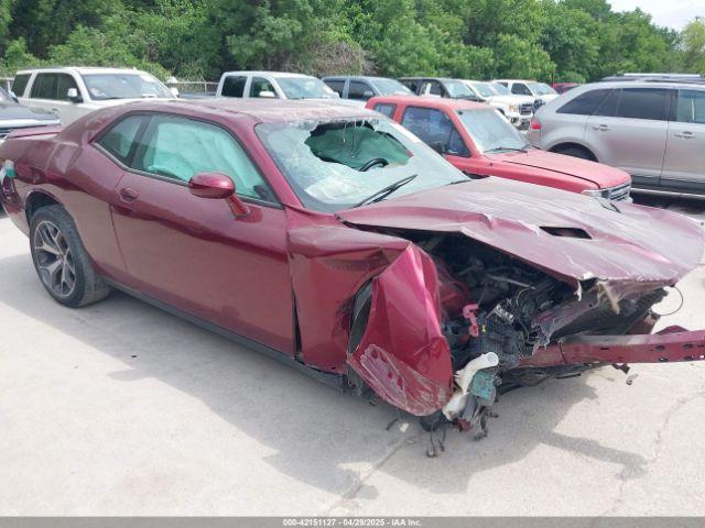 Salvage Dodge Challenger