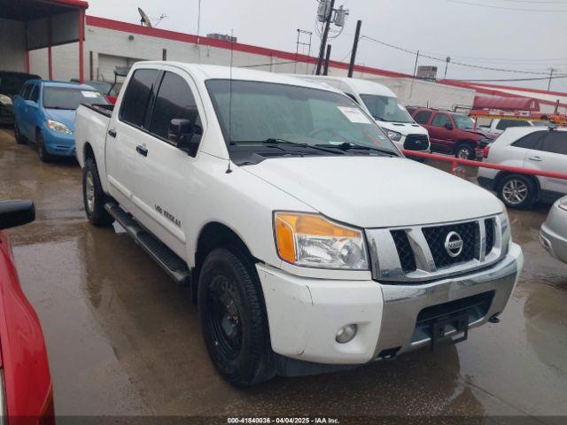 Salvage Nissan Titan