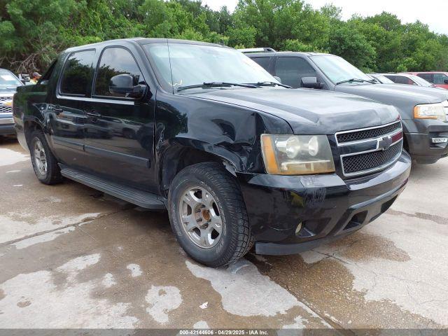  Salvage Chevrolet Avalanche 1500