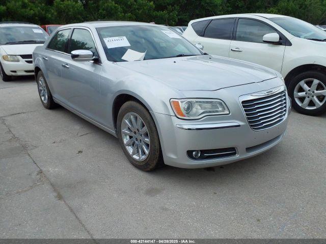  Salvage Chrysler 300