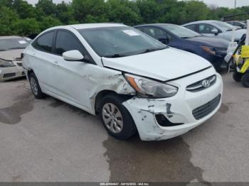  Salvage Hyundai ACCENT