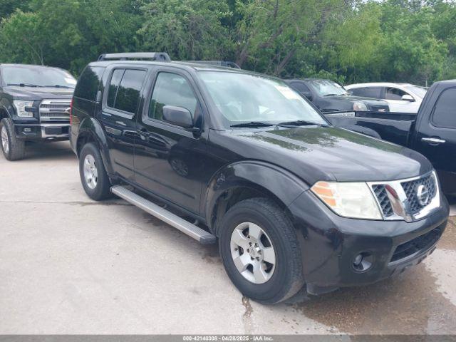  Salvage Nissan Pathfinder