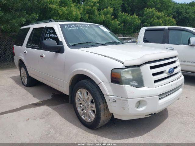  Salvage Ford Expedition