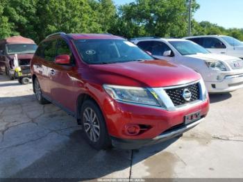  Salvage Nissan Pathfinder