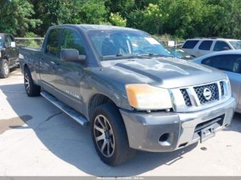  Salvage Nissan Titan