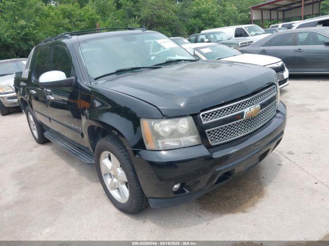  Salvage Chevrolet Avalanche 1500