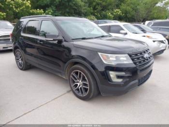 Salvage Ford Explorer