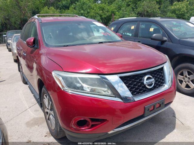  Salvage Nissan Pathfinder