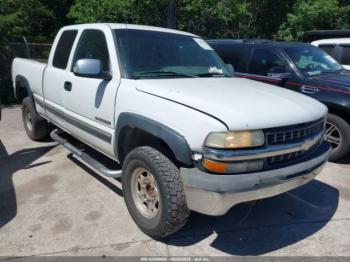  Salvage Chevrolet Silverado 2500