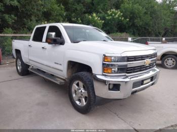  Salvage Chevrolet Silverado 2500