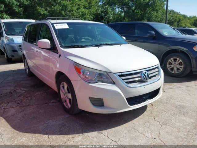  Salvage Volkswagen Routan