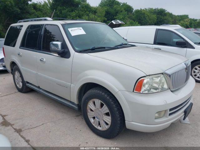  Salvage Lincoln Navigator