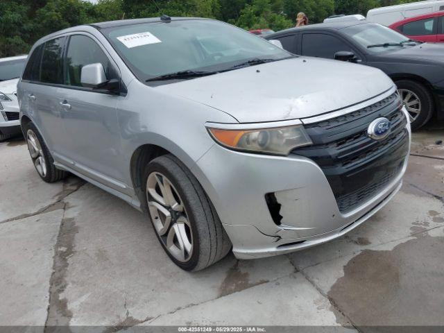 Salvage Ford Edge