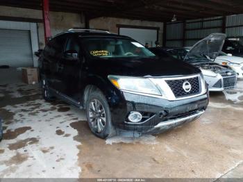  Salvage Nissan Pathfinder