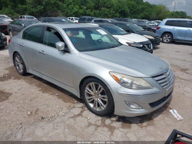  Salvage Hyundai Genesis