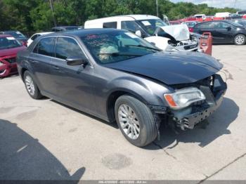  Salvage Chrysler 300
