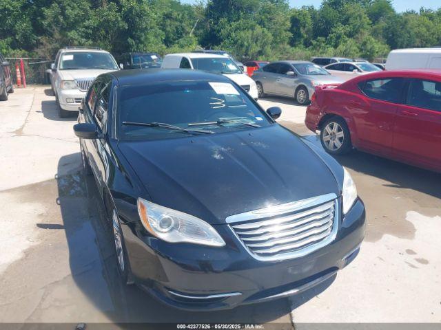 Salvage Chrysler 200