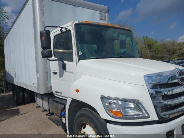  Salvage Hino 258 268