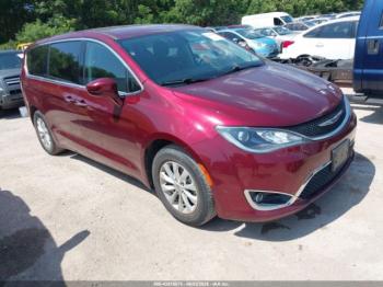  Salvage Chrysler Pacifica