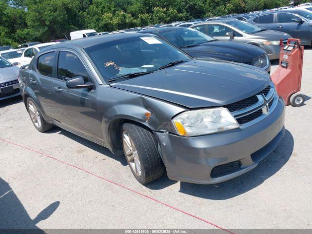  Salvage Dodge Avenger
