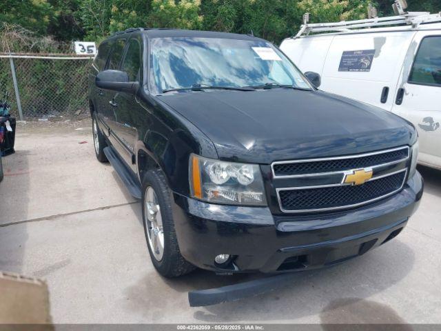  Salvage Chevrolet Suburban 1500