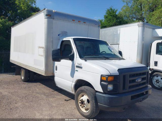  Salvage Ford E-series