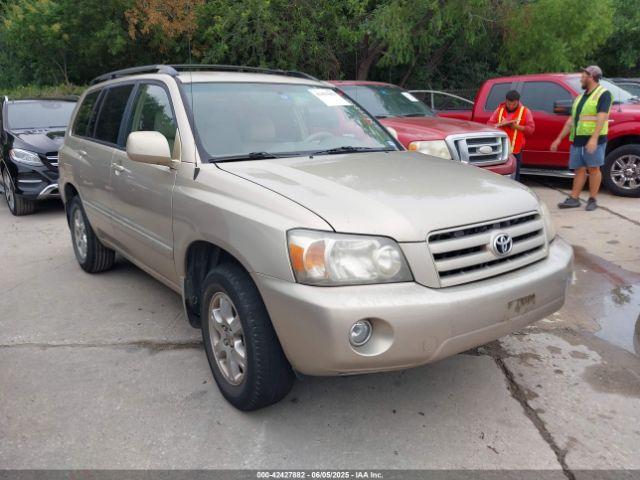  Salvage Toyota Highlander