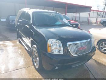 Salvage GMC Yukon