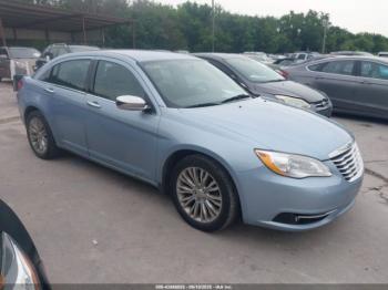  Salvage Chrysler 200