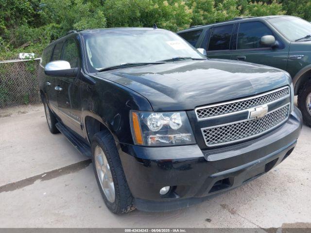  Salvage Chevrolet Suburban 1500