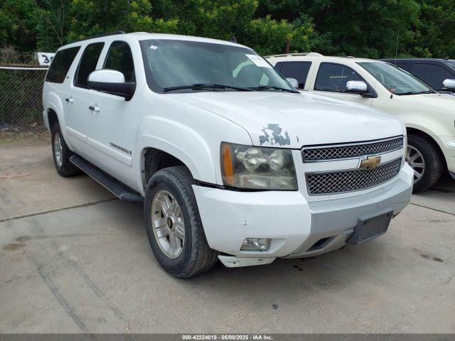  Salvage Chevrolet Suburban 1500