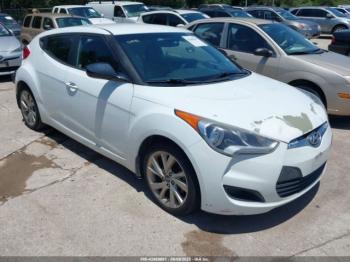  Salvage Hyundai VELOSTER