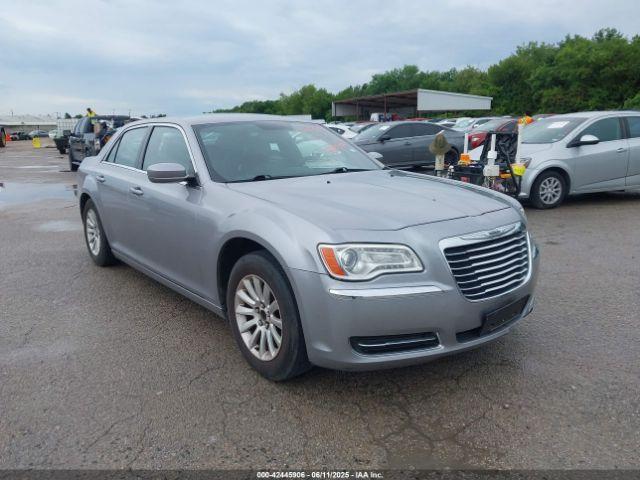  Salvage Chrysler 300
