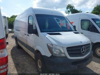  Salvage Mercedes-Benz Sprinter 2500