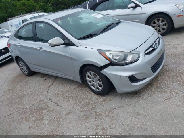  Salvage Hyundai ACCENT