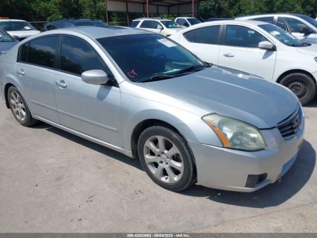  Salvage Nissan Maxima