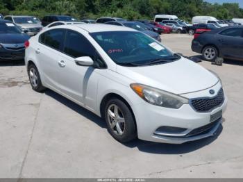  Salvage Kia Forte