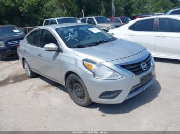  Salvage Nissan Versa
