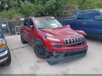  Salvage Jeep Cherokee