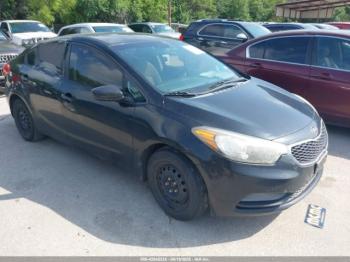  Salvage Kia Forte