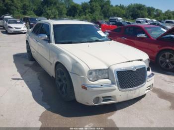  Salvage Chrysler 300c