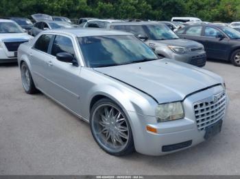  Salvage Chrysler 300
