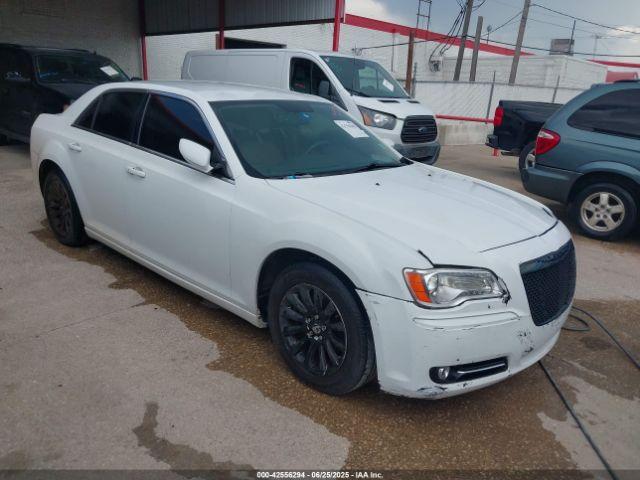  Salvage Chrysler 300